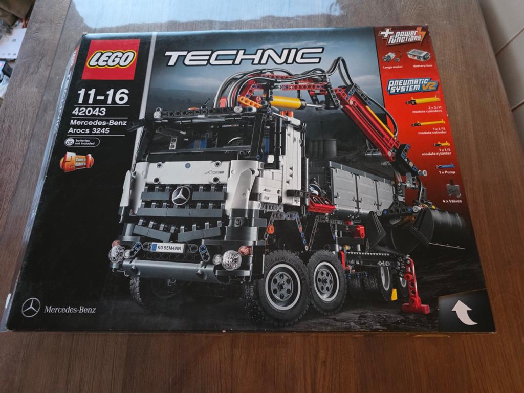Lego Technic 42043 Mercedes-Benz Arocs 3245, Kinderen en Baby's, Speelgoed | Bouwstenen, Zo goed als nieuw, Ophalen of Verzenden