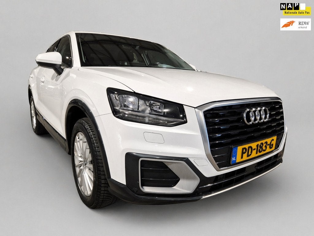 Audi Q2 1.6 TDI Design Pro Line - Automaat - Navigatie - PDC, Auto's, Audi, Gebruikt, 4 cilinders, 116 pk, Wit