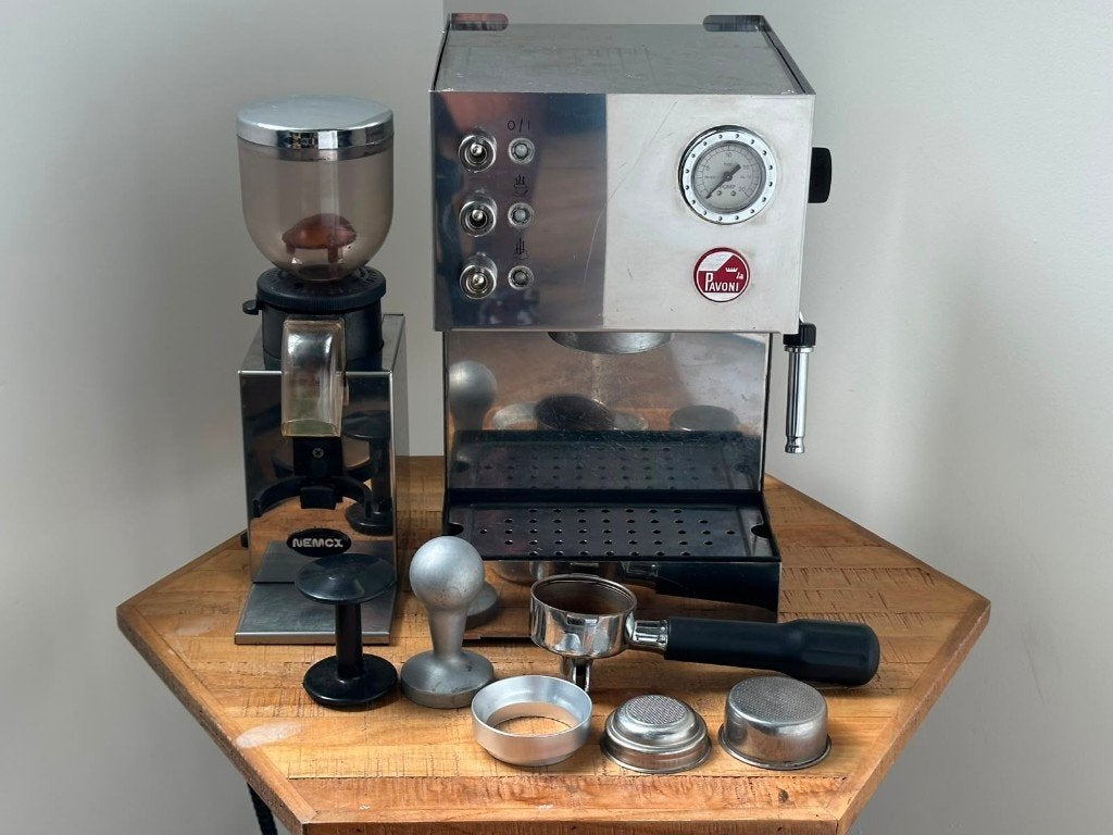 La Pavoni \ Nemox molen- complete espresso set met 9 bar OPV, Witgoed en Apparatuur, Ophalen, Gebruikt, Espresso apparaat, 2 tot 4 kopjes