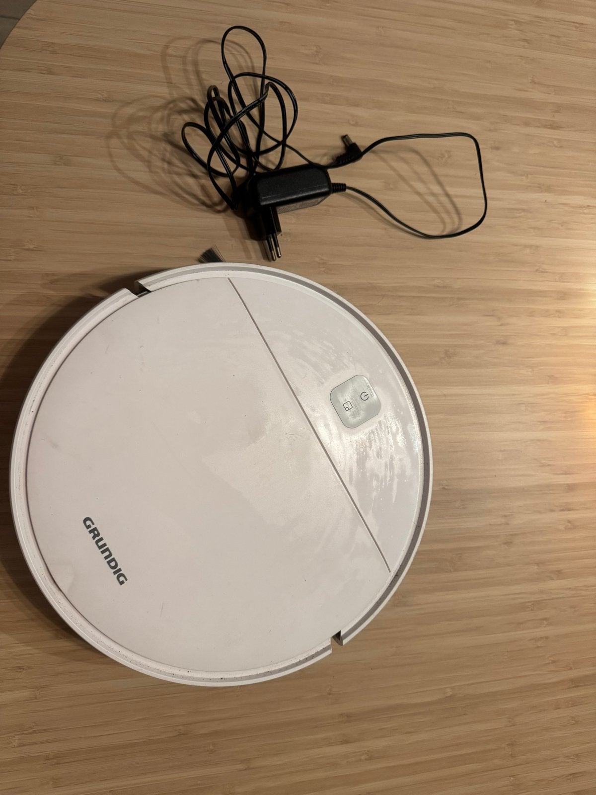 Grundig Robotstofzuiger, Witgoed en Apparatuur, Stofzuigers, Ophalen, Overige merken, Gebruikt, Robotstofzuiger