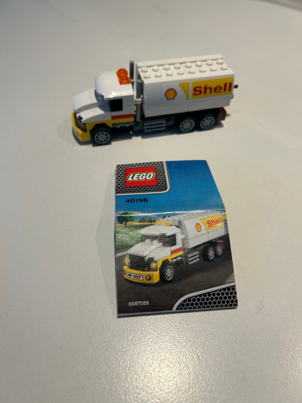 LEGO 40196 Shell Tankwagen - Nieuwstaat, Gebruikt, Lego, Inclusief instructies, Ophalen of Verzenden
