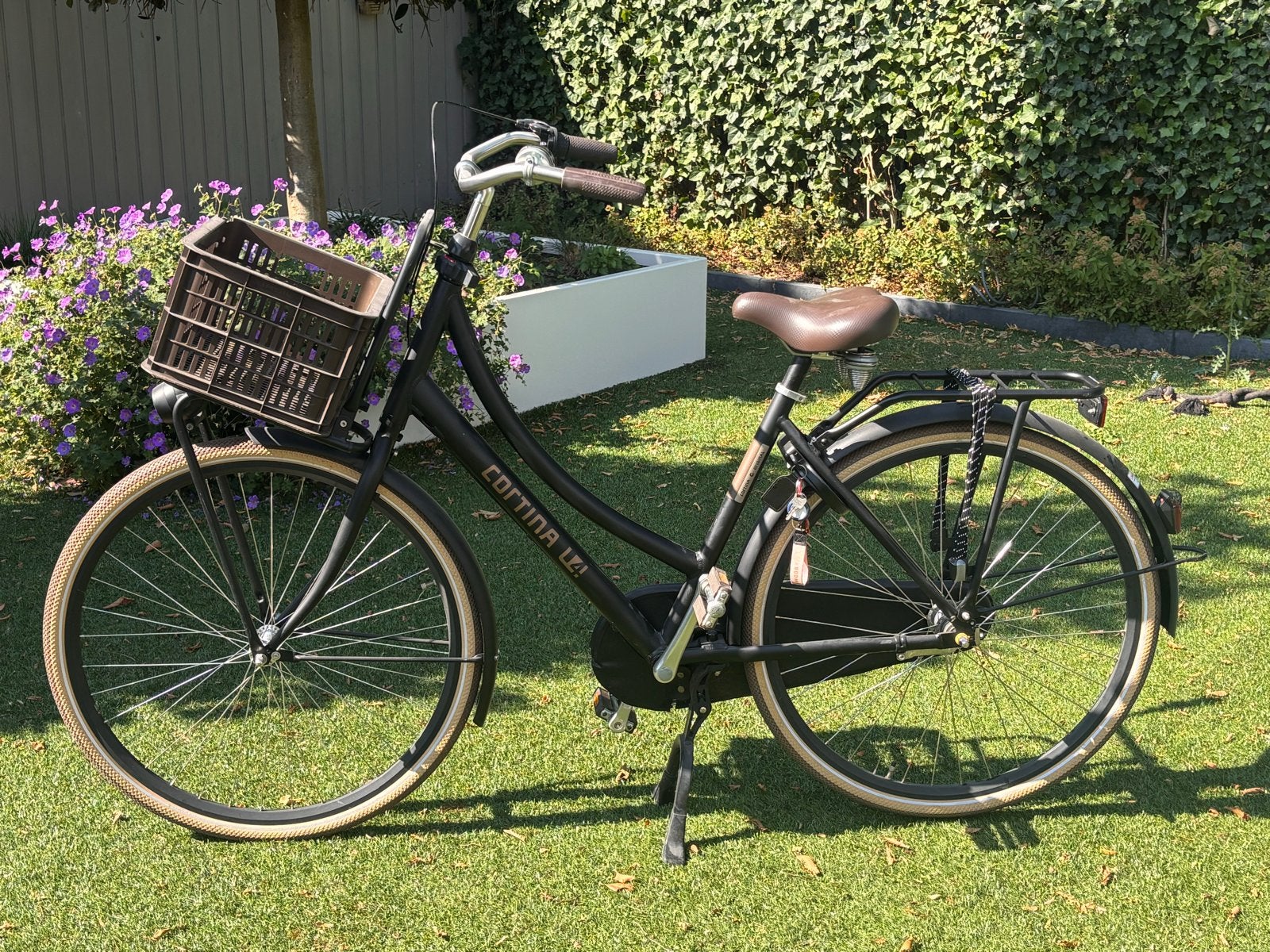 Cortina fiets U4 transport 28 inch met mandje, Velgrem, Ophalen, Overige merken, 53 tot 56 cm