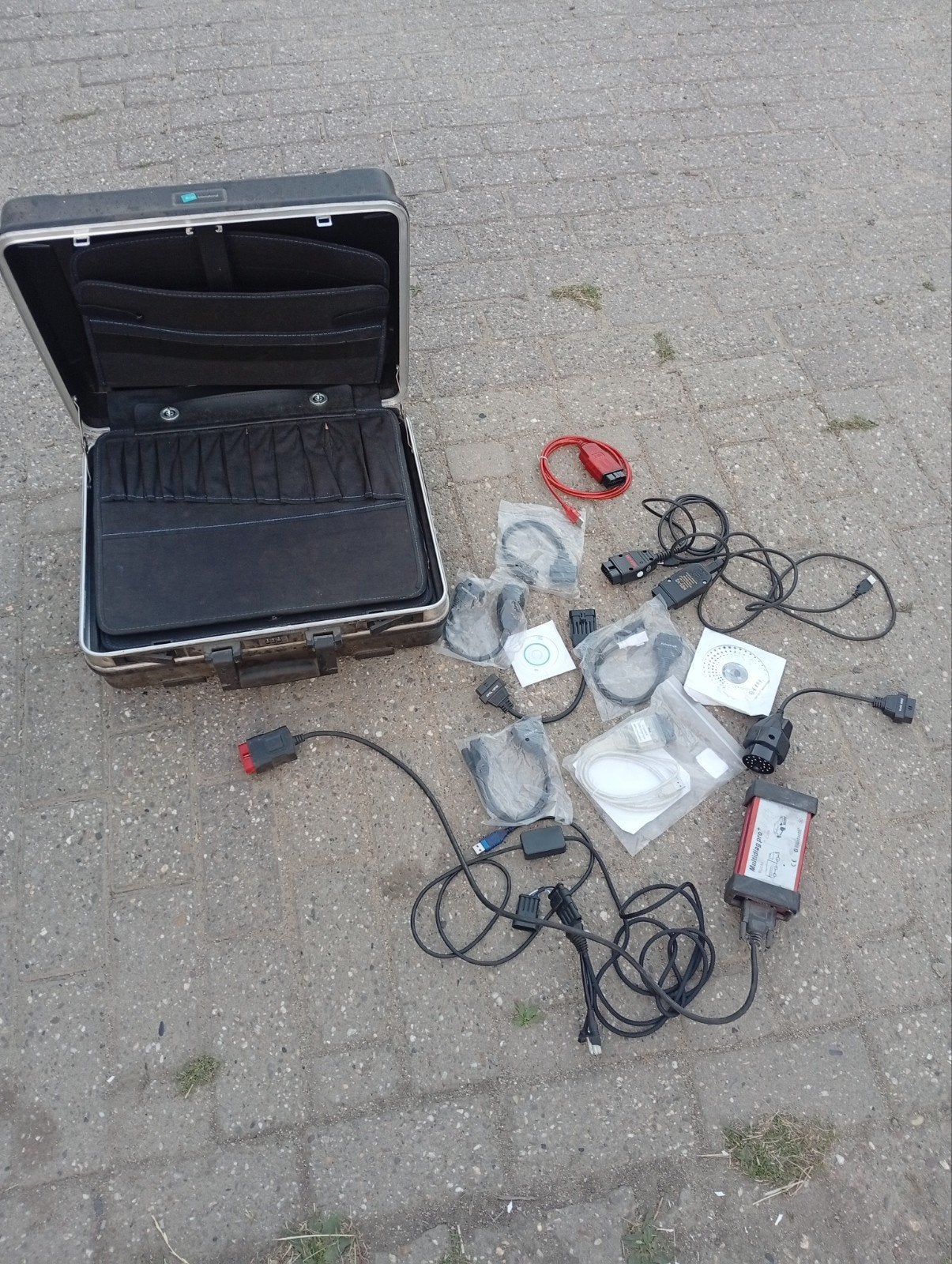 OBD stekkers voor diverse fabrikanten en gasinstallaties, Ophalen of Verzenden, Gebruikt, BMW