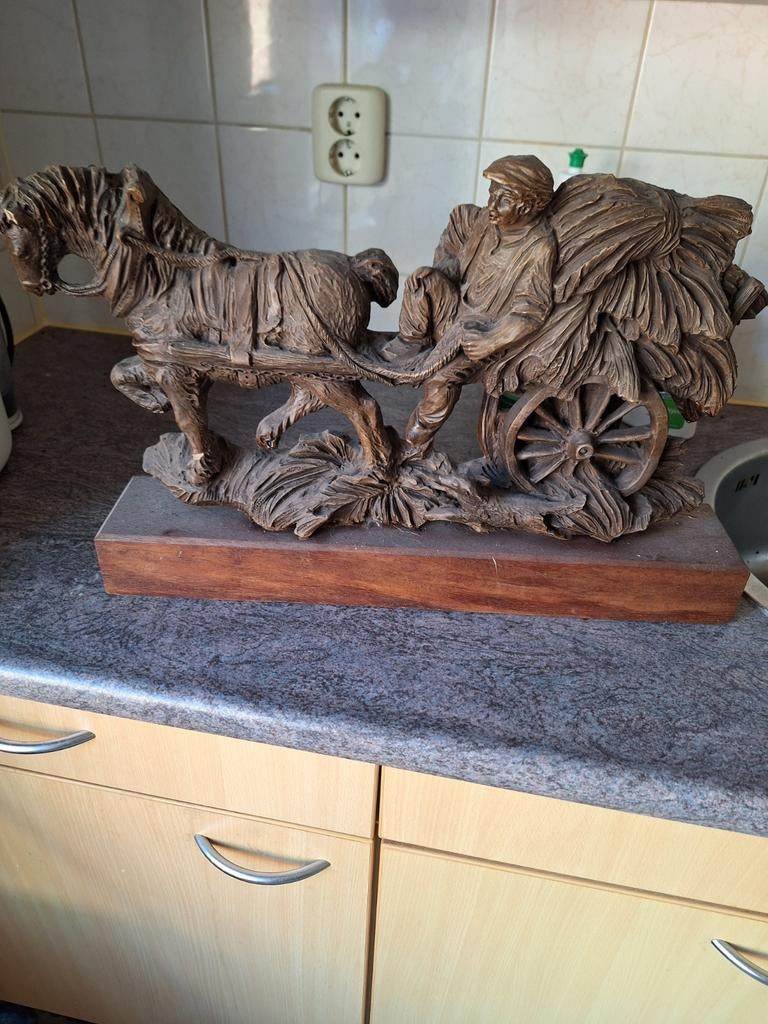 Houten sculptuur: Boer met paard en wagen, Ophalen, 20 - 50 cm, Scène, Beeld