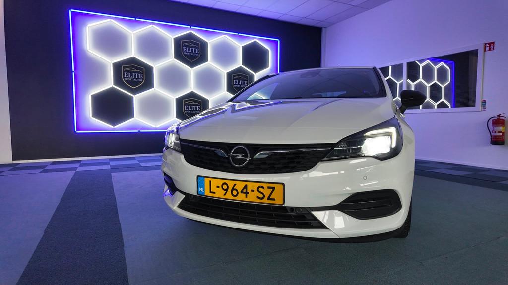 Opel Astra 1.2 Design & Tech I CAMERA I NAVI I DODENHOEK ASS, Auto's, Opel, Voorwielaandrijving, 1350 kg, Stof, Gebruikt