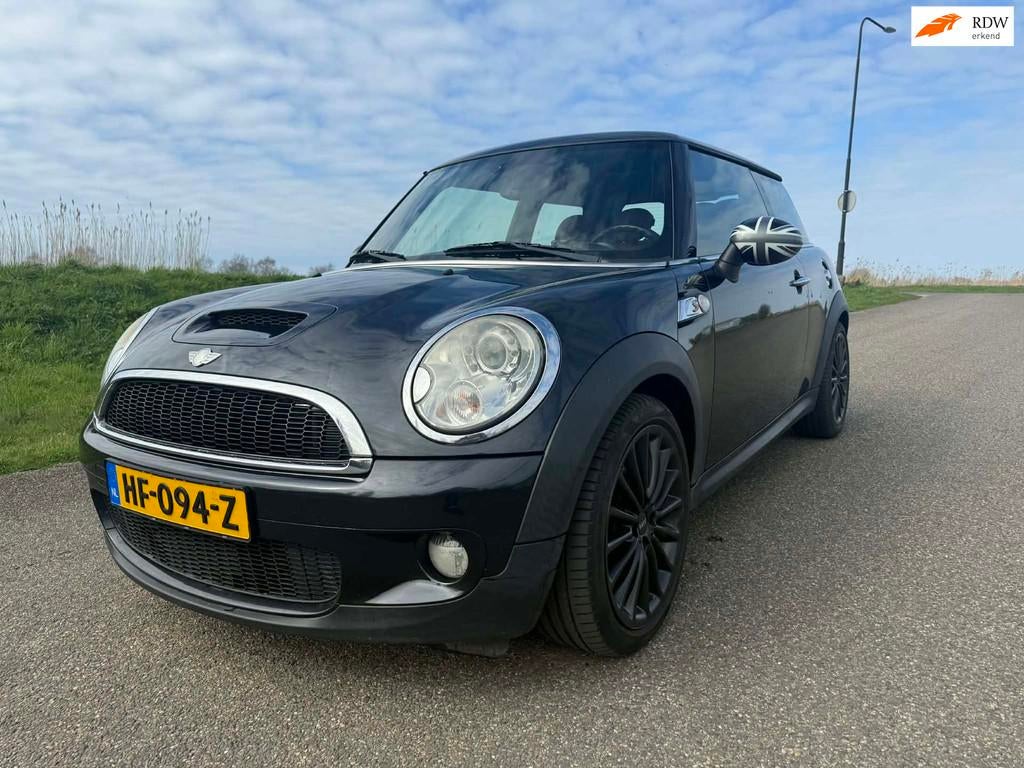 Mini Mini 1.6 Cooper S {NWAPK}{NW KETTING}{STOELVERW}{GARANT, Auto's, Mini, Voorwielaandrijving, Gebruikt, 4 cilinders, 4 stoelen