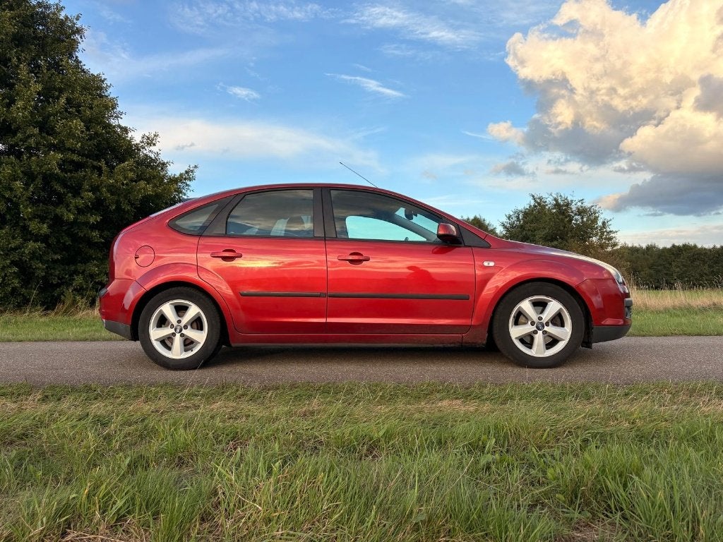Ford Focus 1.6 85KW 5D 2006 DURATEC Ti-VCT 116 PK, Auto's, 1596 cc, 625 kg, 116 pk, Origineel Nederlands