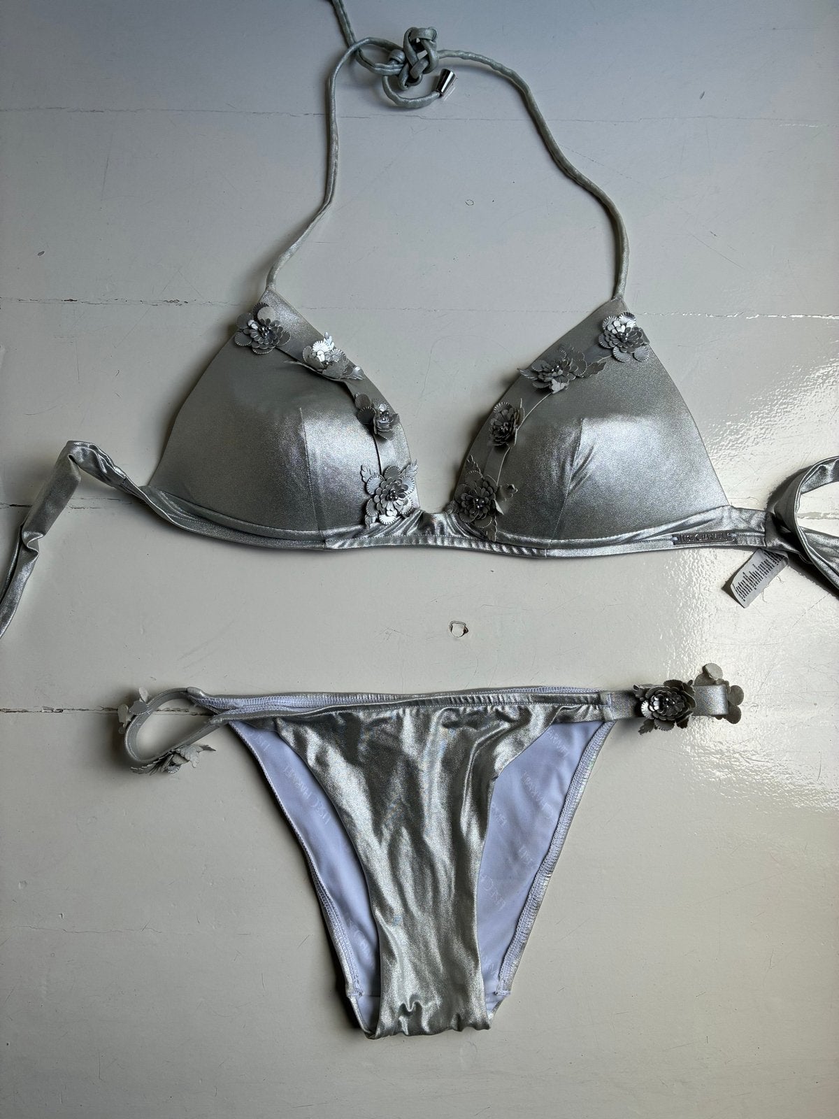 Lise Charmel Bikini Zilverkleurig met Bloemen, Kleding | Dames, Ophalen of Verzenden, Zo goed als nieuw, Zilver, Bikini