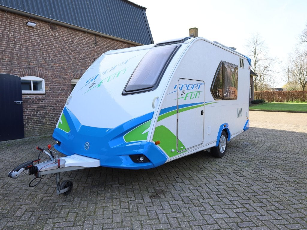 Knaus Sport en Fun 480 QL sportief en compleet, Caravans en Kamperen, Caravans, Rondzit, Bedrijf, Tot en met 4, 1000 - 1250 kg