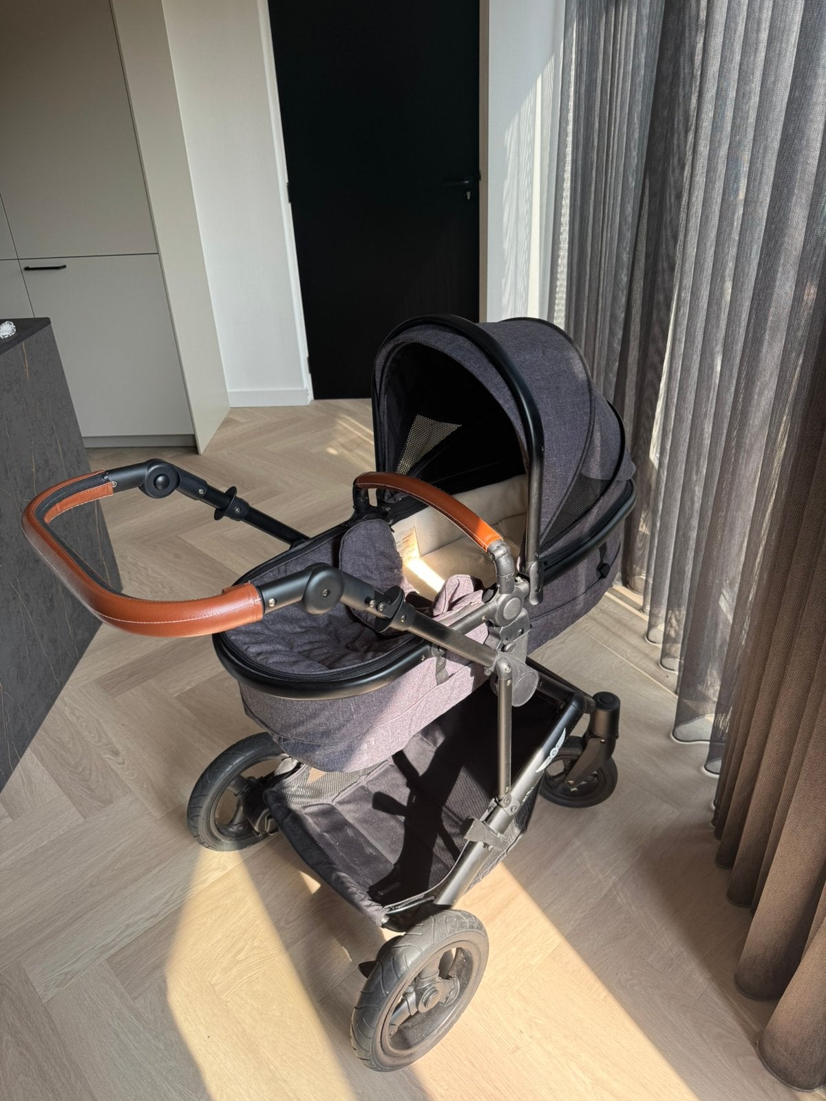 Sleeworld kinderwagen met autozitje en isofix, Ophalen, Gebruikt, Overige merken
