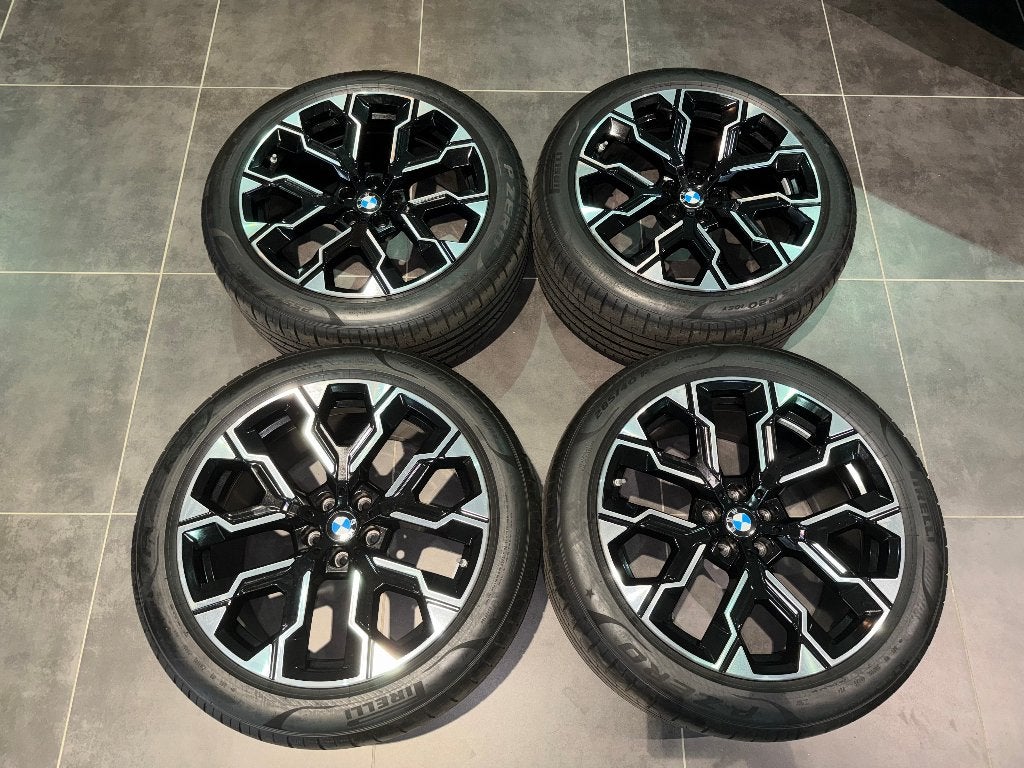 Originele BMW 7 Serie i7 X3 velgen 20 inch met zomerbanden, Ophalen, Gebruikt, 255 mm, Banden en Velgen