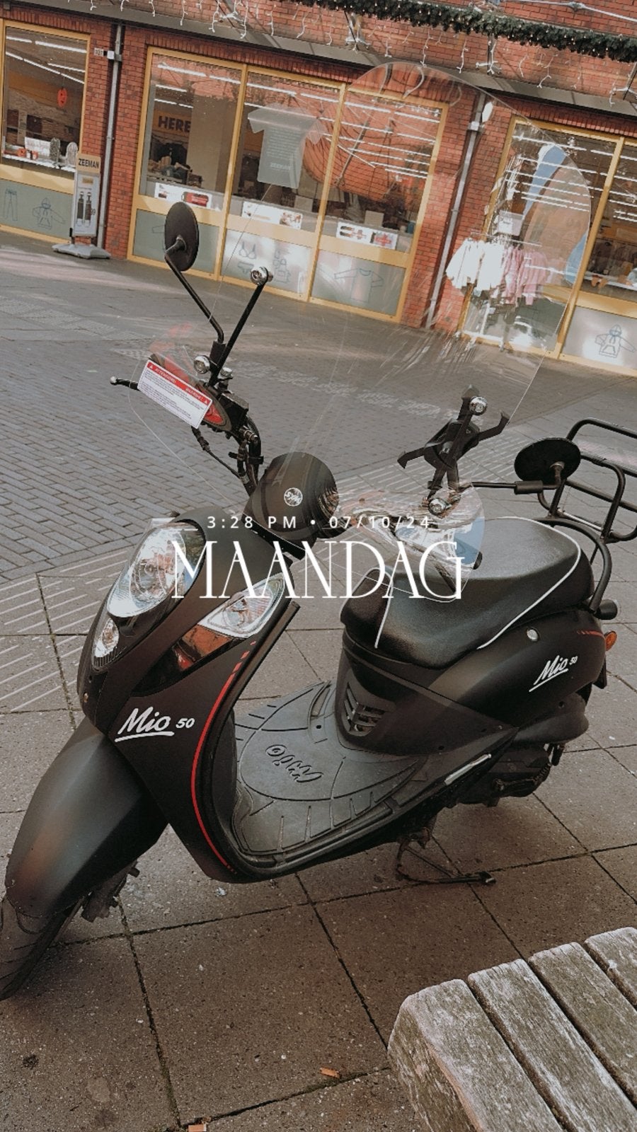 Sym Mio 50 Scooter - LAGE kilometerstand & extra’s, Fietsen en Brommers, Ophalen, Benzine