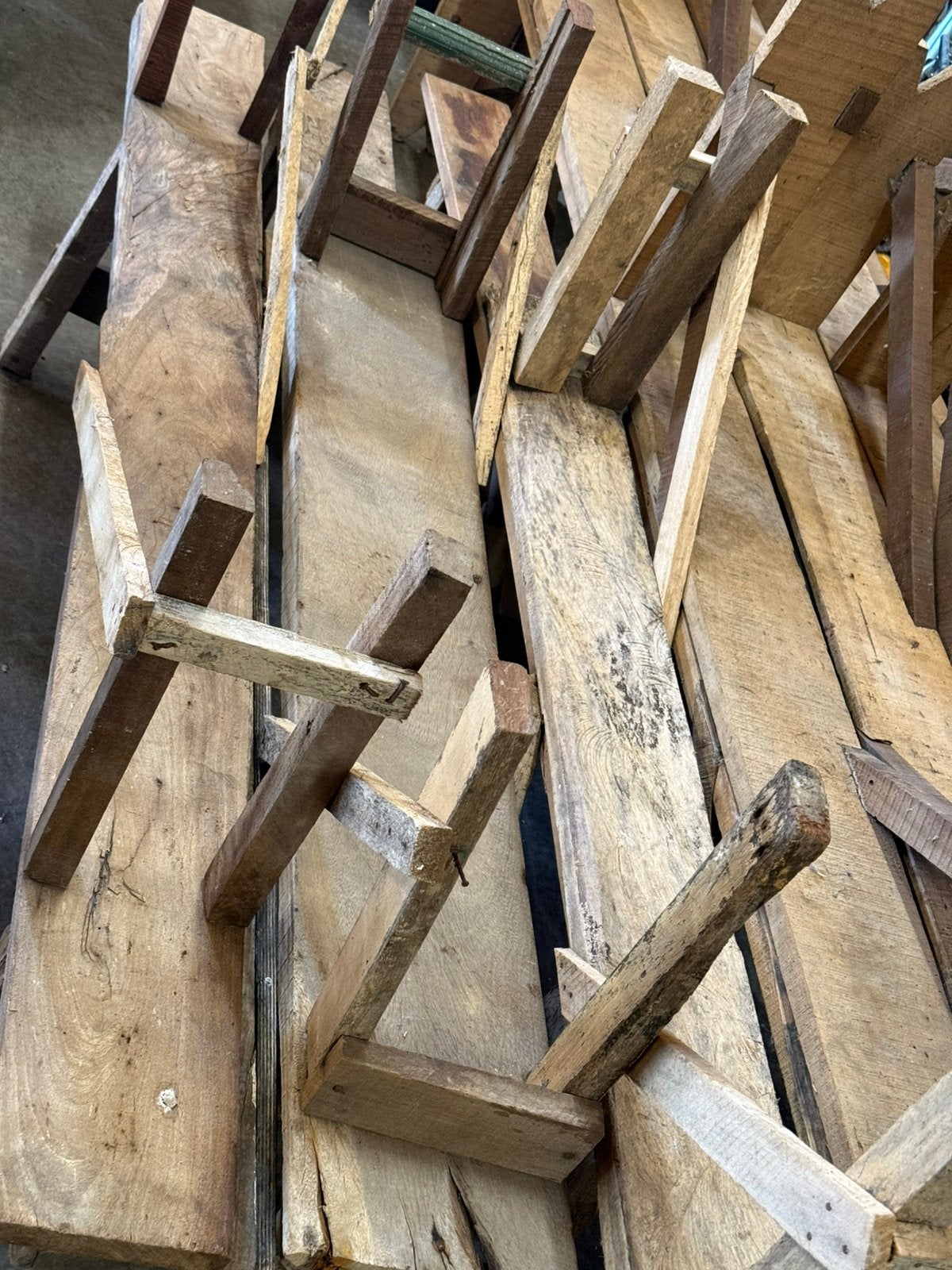13 side tables, Ophalen, 25 tot 50 cm, Rechthoekig, 200 cm of meer