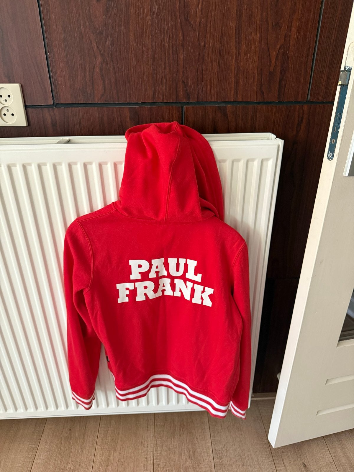 Paul Frank Hoodie Maat M, Kleding | Heren, Ophalen of Verzenden, Maat 48/50 (M), Rood