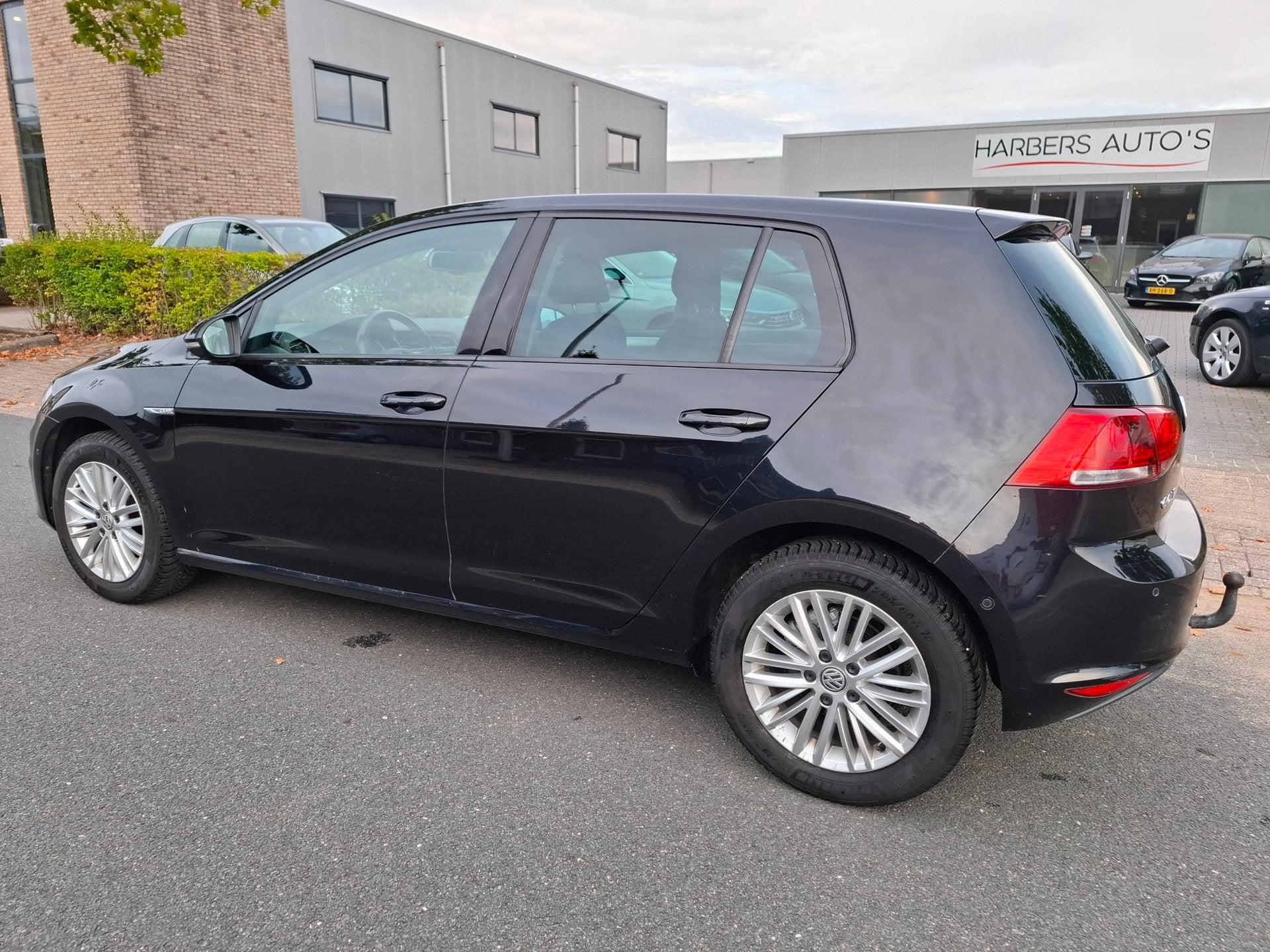 Volkswagen Golf 1.2 TSI CUP Edition 40 CLIMA/CRUISE/TREKHAAK, Voorwielaandrijving, Gebruikt, 4 cilinders, 610 kg