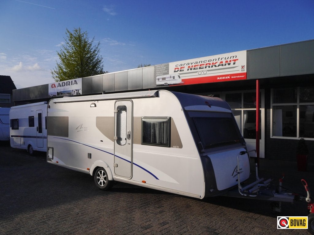 Bürstner Averso Fifty 465 TS, Caravans en Kamperen, Rondzit, Bedrijf, 4 tot 5 meter, Schokbreker
