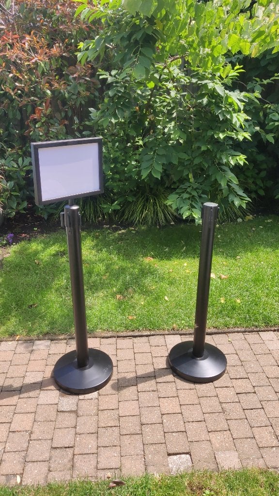2 Afzetpalen met lint en een afneembaar bordje, Ophalen, Gebruikt, Overige typen, Overige