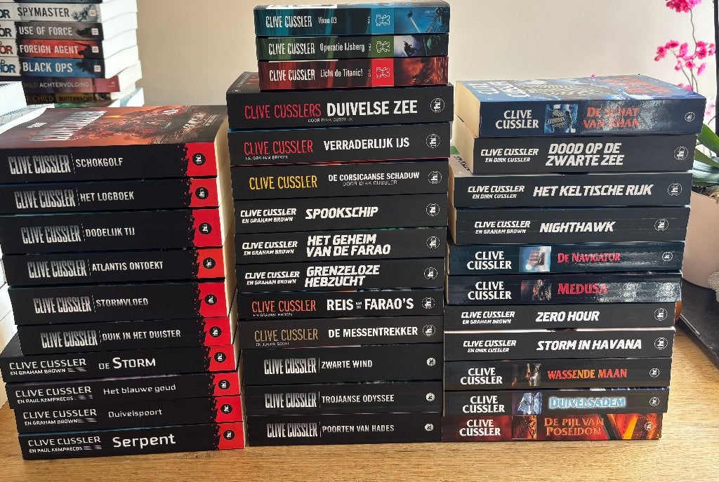 Clive Cussler boeken – grote verzameling thrillers, Boeken, Partijen en Verzamelingen, Ophalen of Verzenden, Zo goed als nieuw