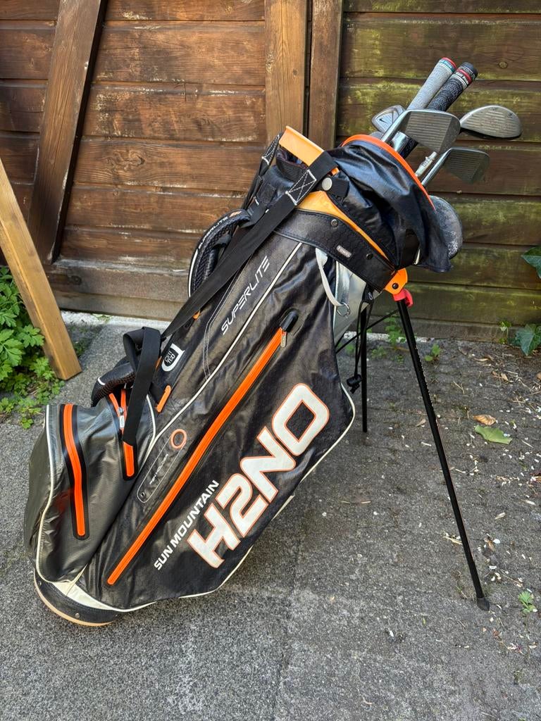 H2NO golftas, Sport en Fitness, Golf, Ophalen, Gebruikt, Tas