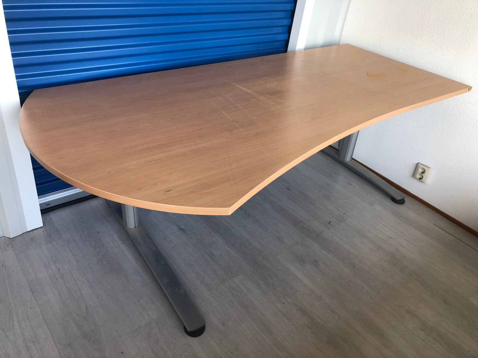 Mooi Design Bureau in hoogte verstelbaar, Ophalen of Verzenden, Zo goed als nieuw