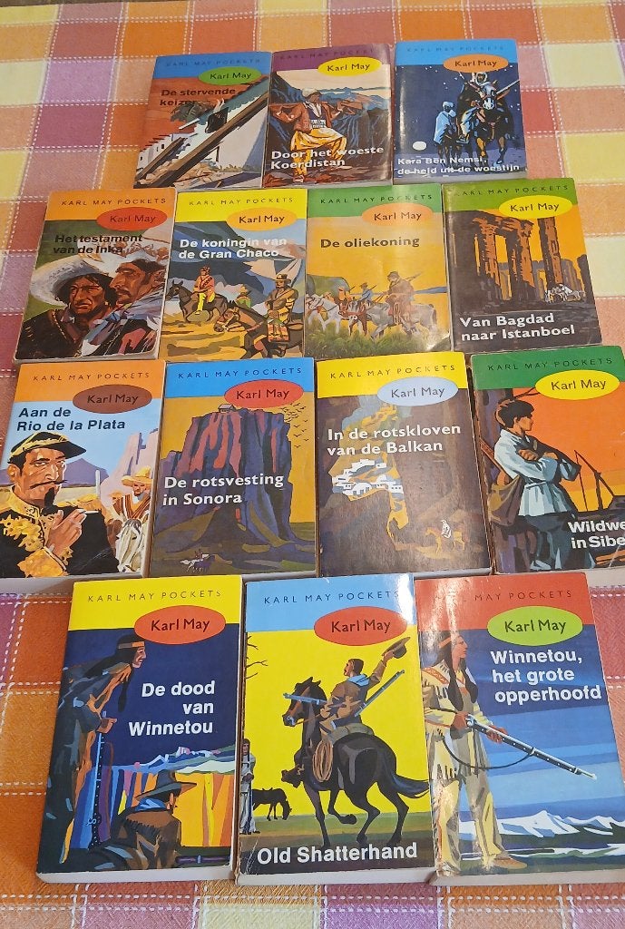 KARL MAY: Winnetou en Old Shatterhand, 14 vintage pockets, Karl May, Fictie, Ophalen, Gelezen
