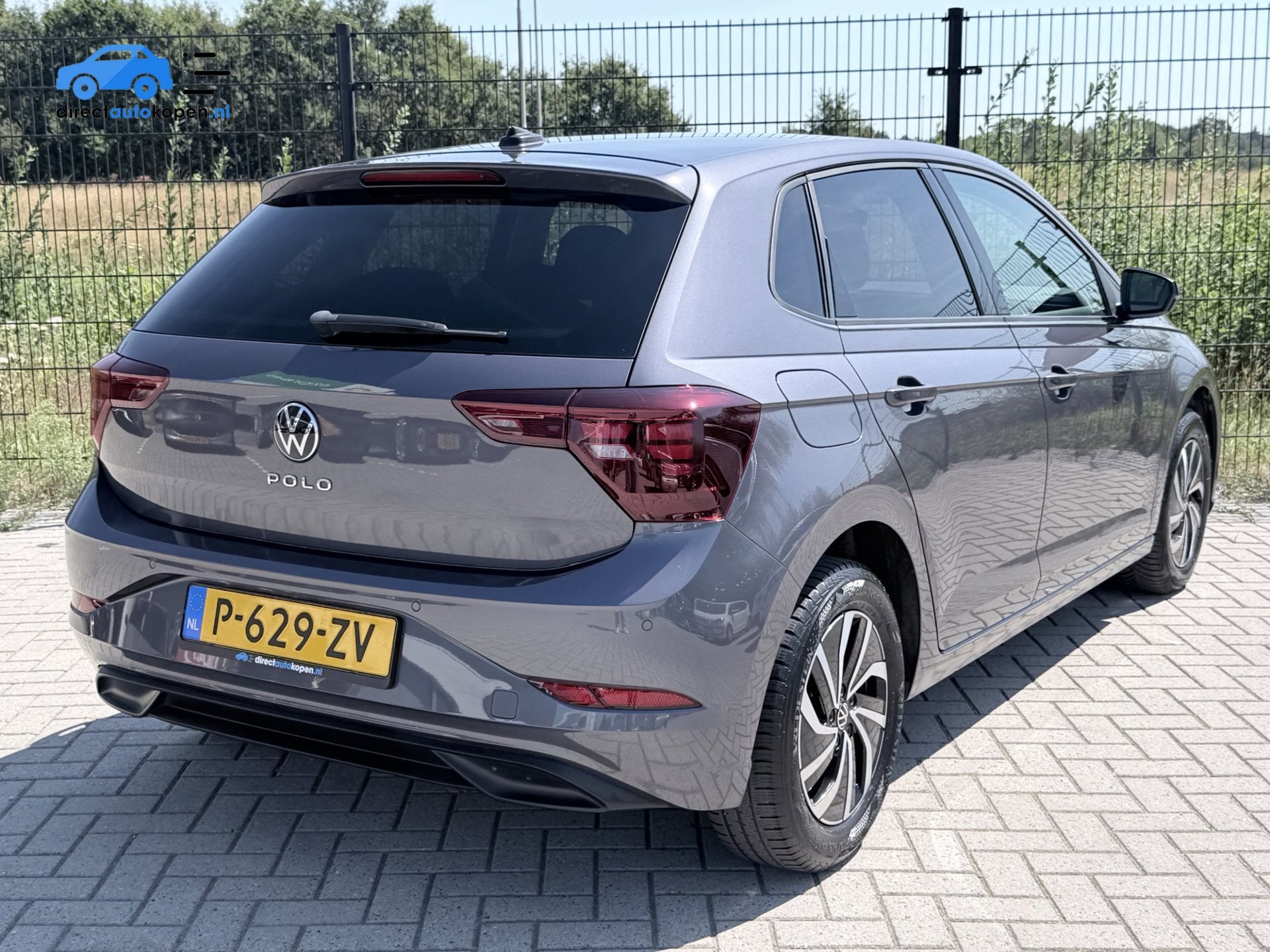 Volkswagen Polo 1.0 TSI Life Business | Carplay | PDC | Stoe, Auto's, Volkswagen, Stof, Gebruikt, 49 €/maand, Origineel Nederlands