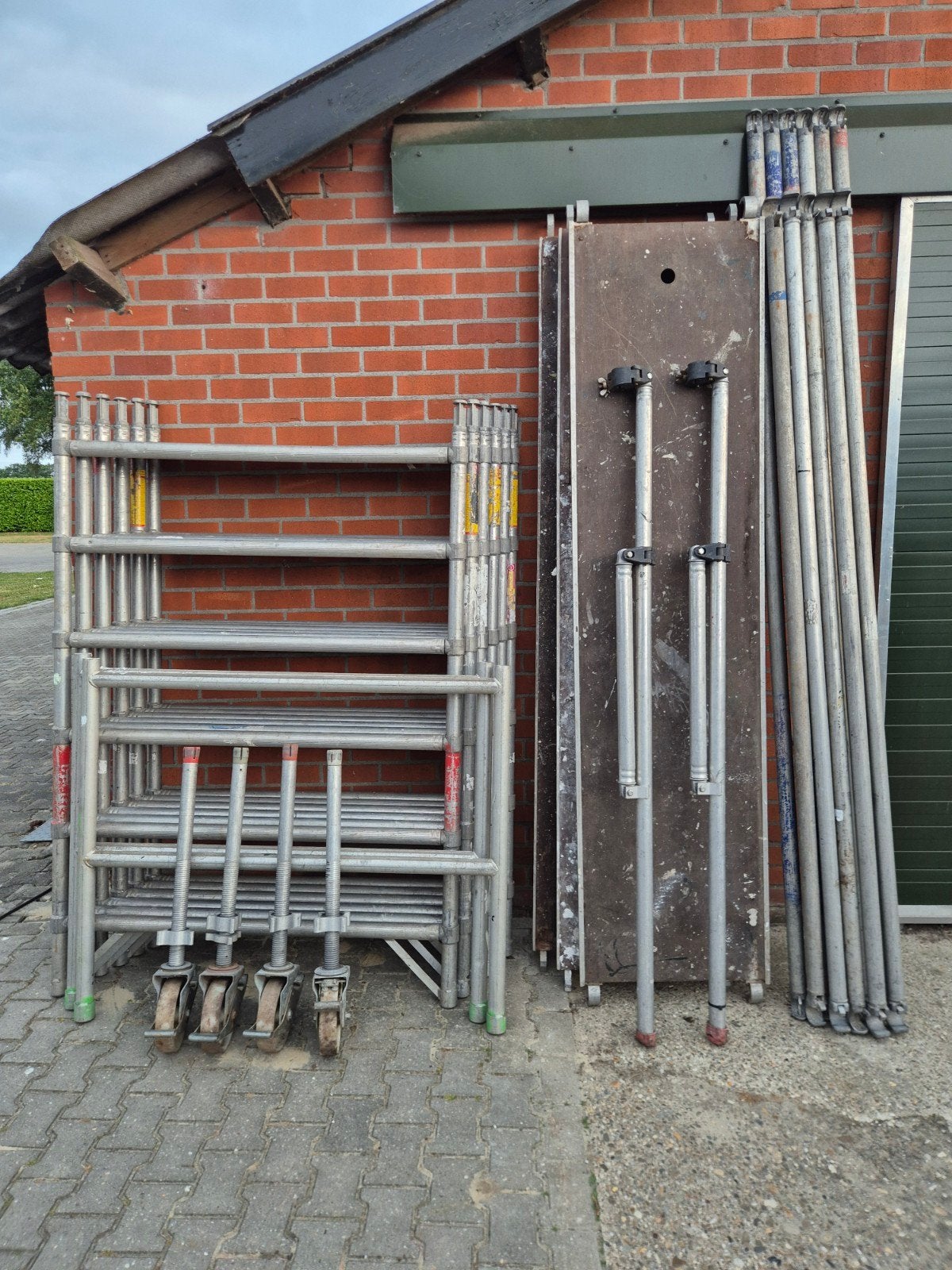 Rolsteiger / Steiger 8.20 meter 135x250 Klussteiger, Doe-het-zelf en Verbouw, Steigers, Ophalen of Verzenden, Gebruikt, Rolsteiger of Kamersteiger