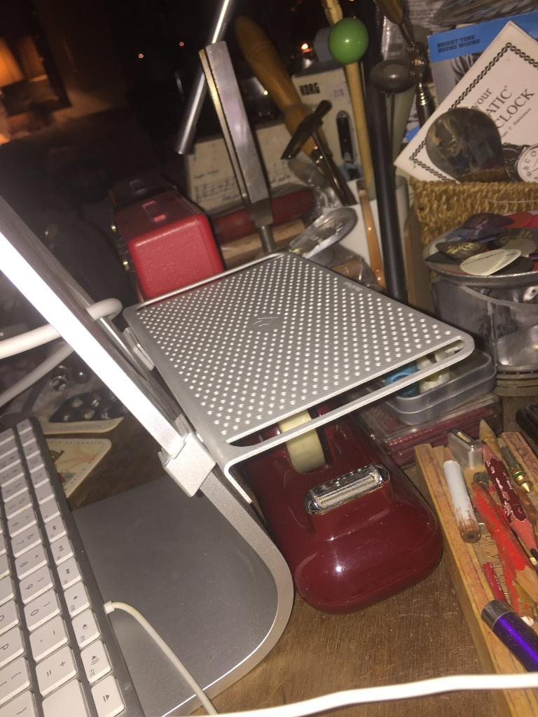 twelve south backpack shelf for imac, Computers en Software, Laptopstandaarden, Ophalen of Verzenden, Zo goed als nieuw