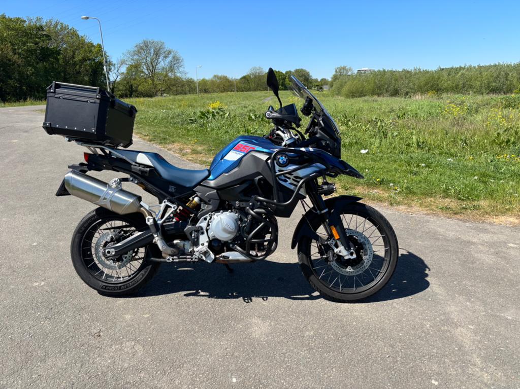 BMW F850 GS / BTW motor / KM stand 11.315 / 2023 / 1e eig., Motoren, 2 cilinders, Occasion, Motorrijbewijs A, Particulier