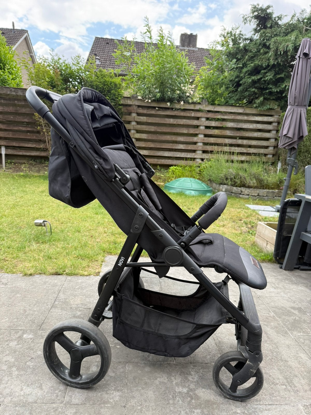 Buggy Novi, Kinderen en Baby's, Buggy's, Ophalen, Gebruikt