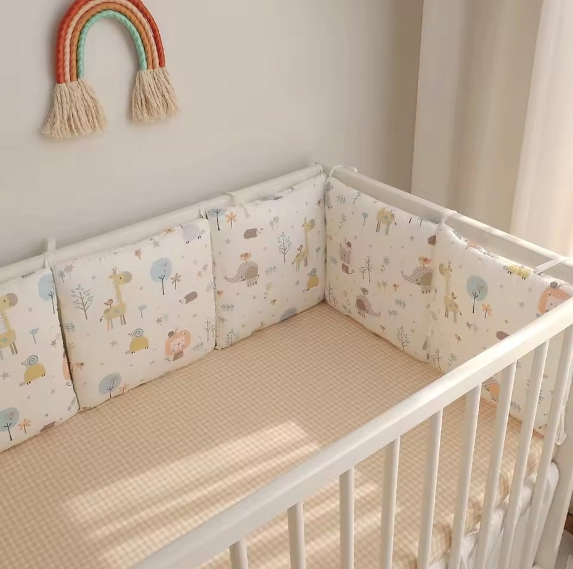 Babybed bumper met dierenprint - Zo goed als nieuw, Ophalen, Zo goed als nieuw, Minder dan 140 cm, Minder dan 70 cm