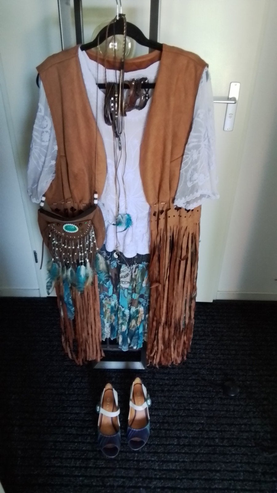 Hippie/Boho outfit met accessoires en schoenen maat l/xl, Kleding | Dames, Maat 42/44 (L), Ophalen of Verzenden, Kleding, Overige thema's