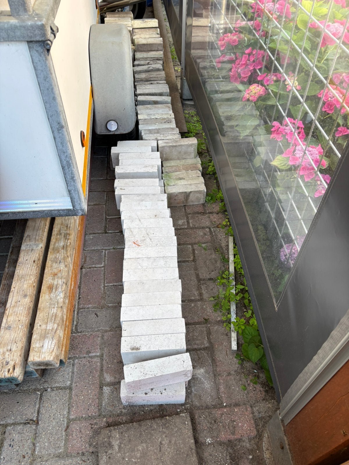 Kalkzandsteen, Doe-het-zelf en Verbouw, Metselstenen, Ophalen, Zo goed als nieuw, Overige typen
