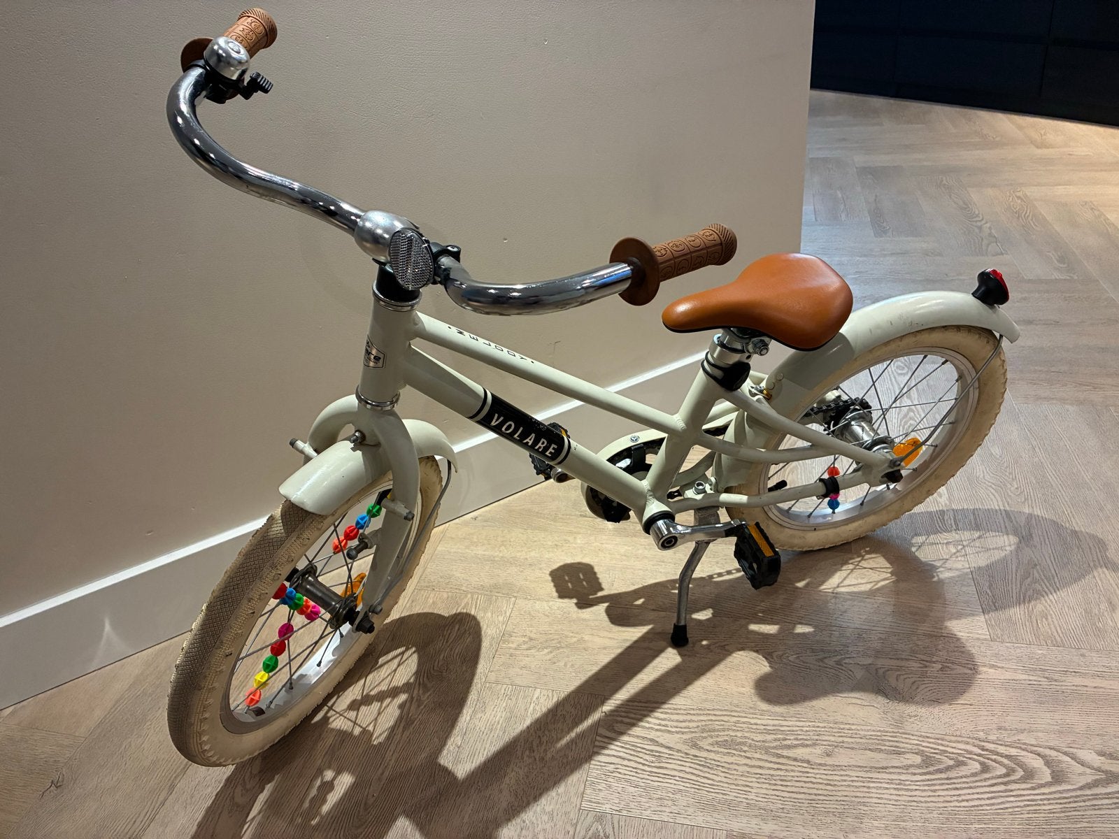 Leuke Volare 16 inch kinderfiets in nette staat, Fietsen en Brommers, Fietsen | Kinderfietsjes, Ophalen of Verzenden, Zo goed als nieuw