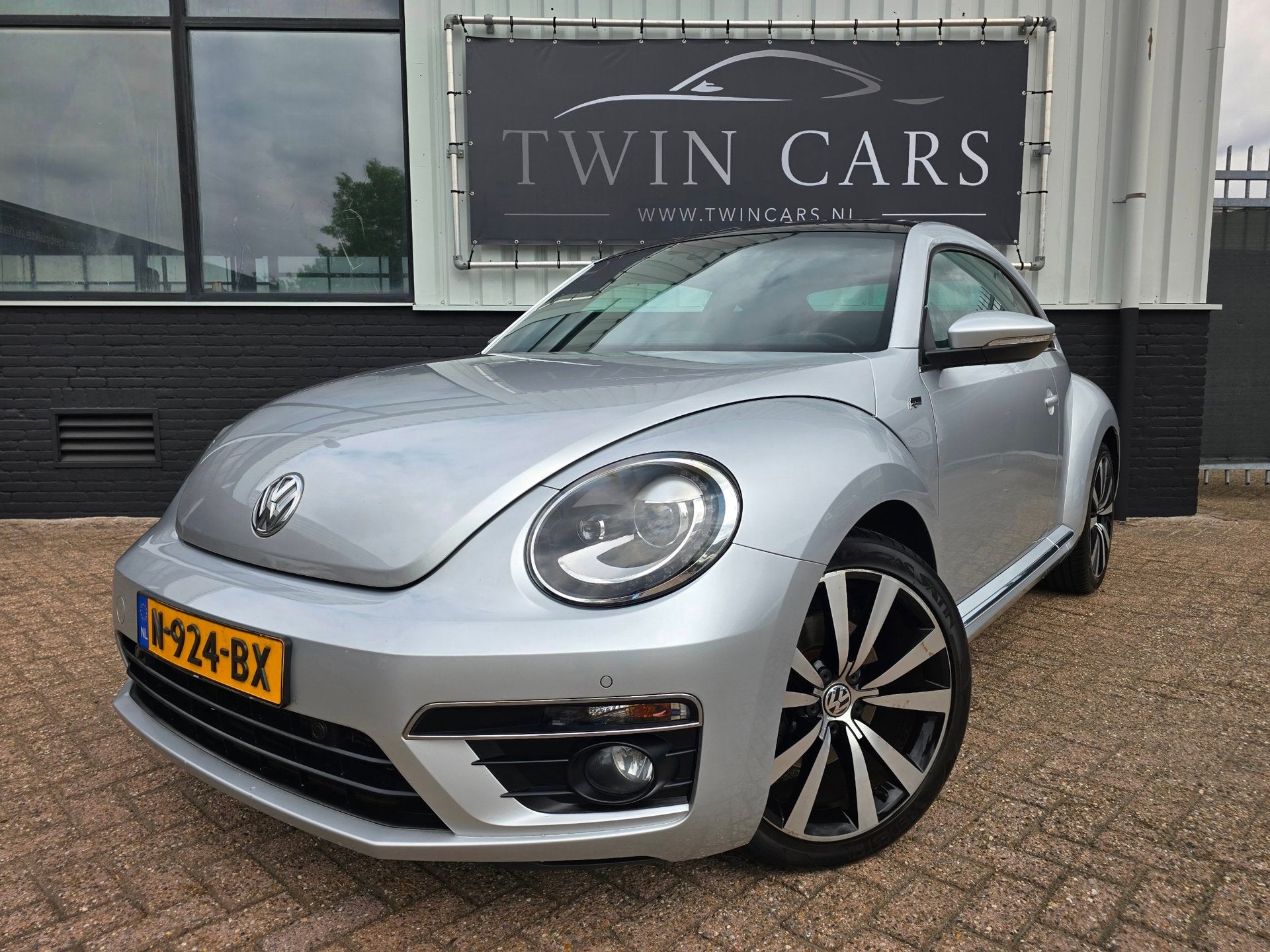 Volkswagen Beetle 1.4 TSI 160Pk R-Line Led Xenon Navi Fender, Voorwielaandrijving, Euro 5, Gebruikt, 4 cilinders