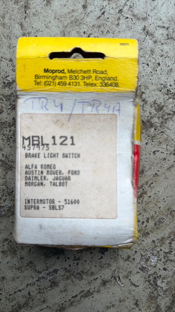 Moprod hydraulische remlicht schakelaar MBL121, Ophalen of Verzenden, Alfa Romeo