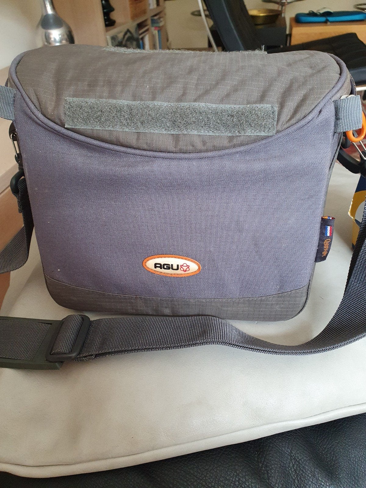 Nw Agu Quorum Platinum 615KF 5L stuurtas met Klickfix houder, Ophalen of Verzenden, Nieuw