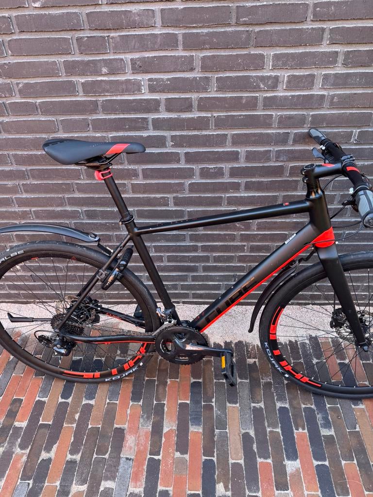 Fijne hybride Cube racefiets, Minder dan 10 versnellingen, Zo goed als nieuw, 53 tot 57 cm, Ophalen