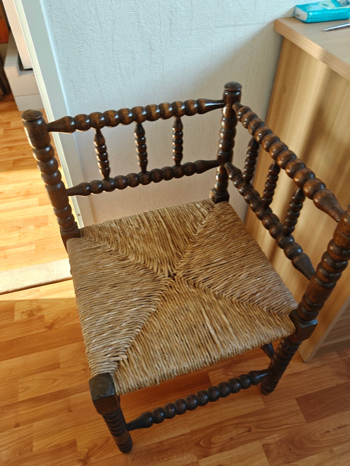 Driehoek stoeltjes, 3 stuks, Antiek en Kunst, Antiek | Meubels | Stoelen en Banken, Ophalen