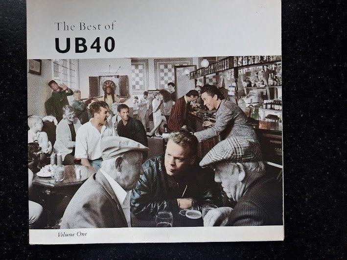 UB40 - THE BEST OF - REGGAE - LP, Ophalen of Verzenden, Gebruikt, Pop, LP