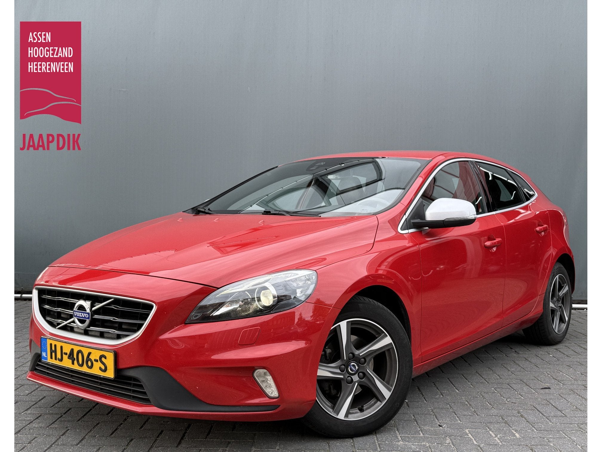 Volvo V40 BWJ 2015 2.0 D2 120 PK R-Design Business NW APK |