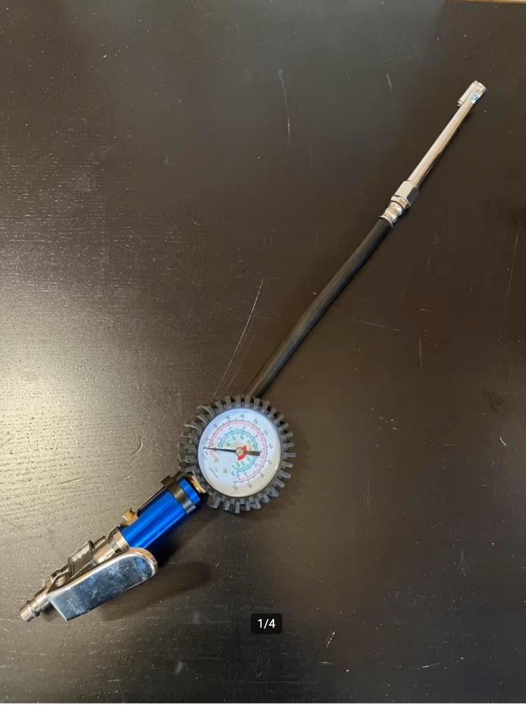 Bandenpomp - 0 tot 15 bar, Auto diversen, Ophalen of Verzenden, Zo goed als nieuw