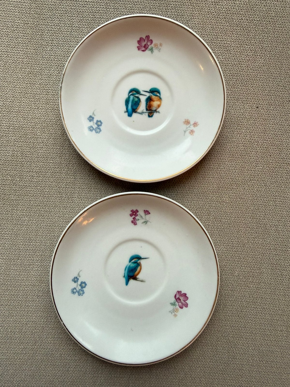 Set van 2 vintage wandbordjes ijsvogel op tak bloemen, Ophalen of Verzenden