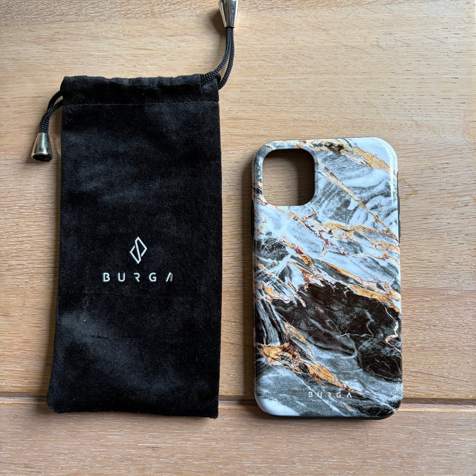 Nieuw Burga telefoonhoesje als nieuw voor iphone 11, Kunststof, Hoesje of Tasje, Ophalen of Verzenden, Schokbestendig