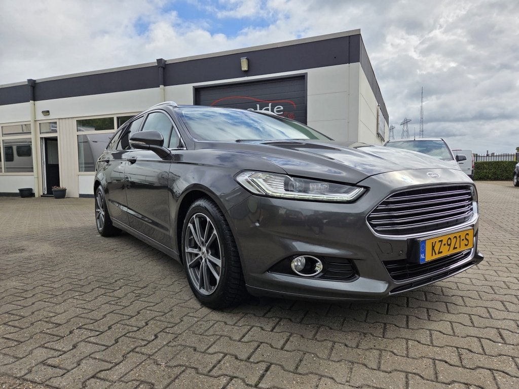 Ford Mondeo Wagon 1.5 TDCi Titanium/Leer/D.riem vervangen, Auto's, Ford, Gebruikt, 4 cilinders, Mondeo, 400 kg