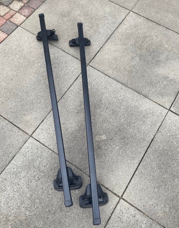 Thule dakdragers incl. complete voetenset - Prima staat, Auto diversen, Dakdragers, Ophalen of Verzenden, Zo goed als nieuw