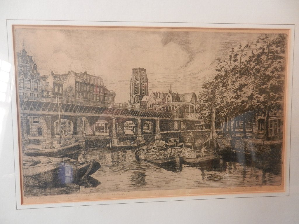Ets Gezicht op De Kolk Rotterdam Marius Janssen hxb:43x57 cm, Met monogram, Ets, Stadsgezicht, Ophalen of Verzenden