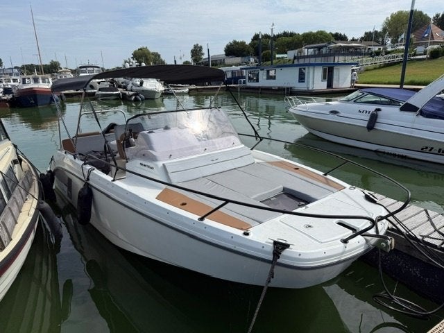 Beneteau Flyer 7 Consoleboot met Suzuki Buitenboord motor, Watersport en Boten, Ophalen, Overige merken, Gebruikt, Viertaktmotor
