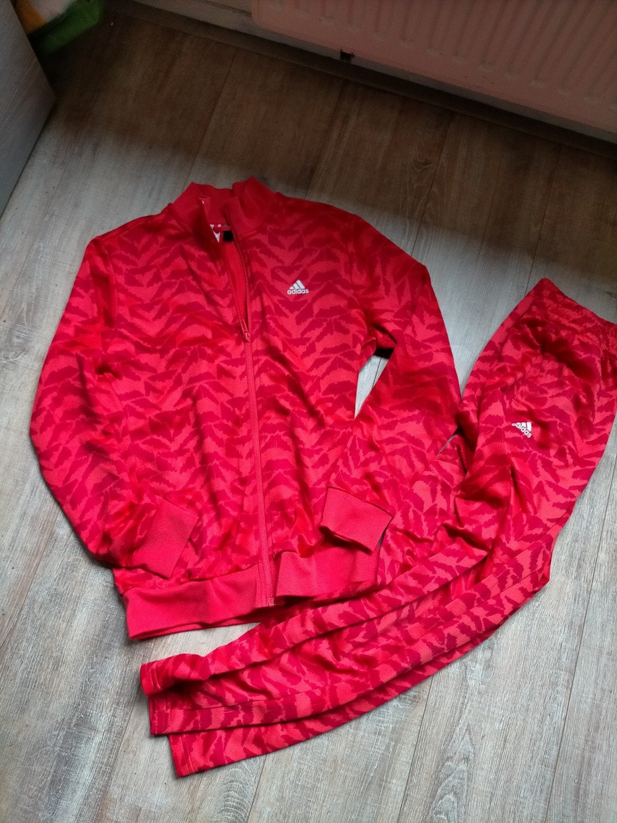 Adidas oranje trainingspak 158/164, Kleding | Dames, Ophalen of Verzenden, Zo goed als nieuw, Maat 34 (XS) of kleiner, Oranje
