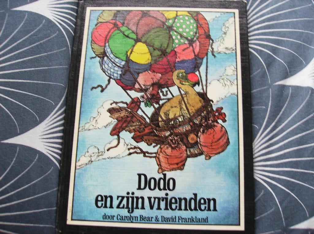 DODO EN ZIJN VRIENDEN, 1976, VERTELD CAROLYN BEAR, Boeken, Ophalen of Verzenden, Zo goed als nieuw, Fictie algemeen